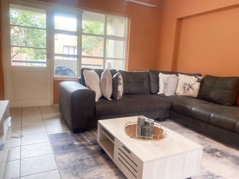 To Let 2 Bedroom Property for Rent in Lonehill Gauteng