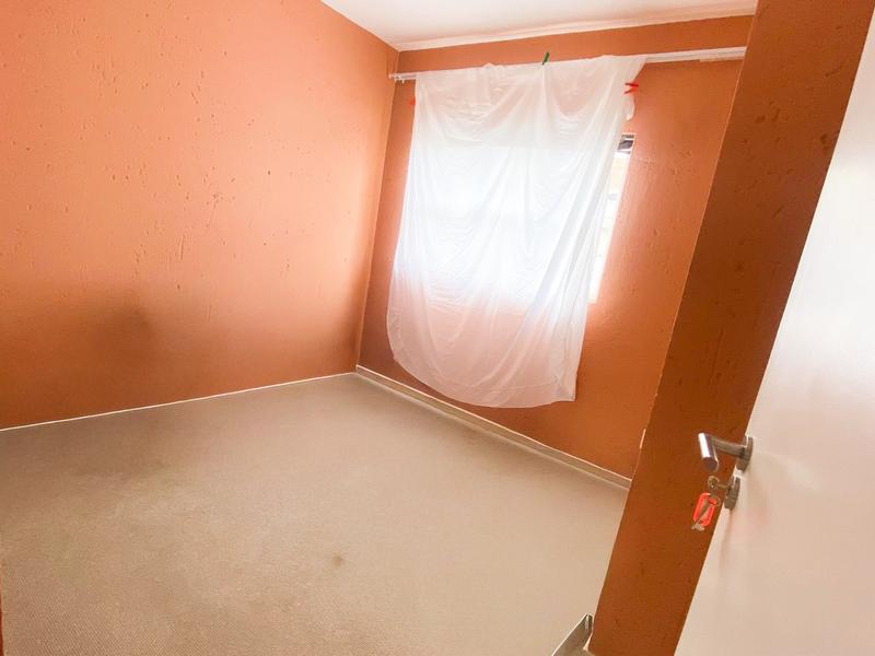 To Let 2 Bedroom Property for Rent in Lonehill Gauteng