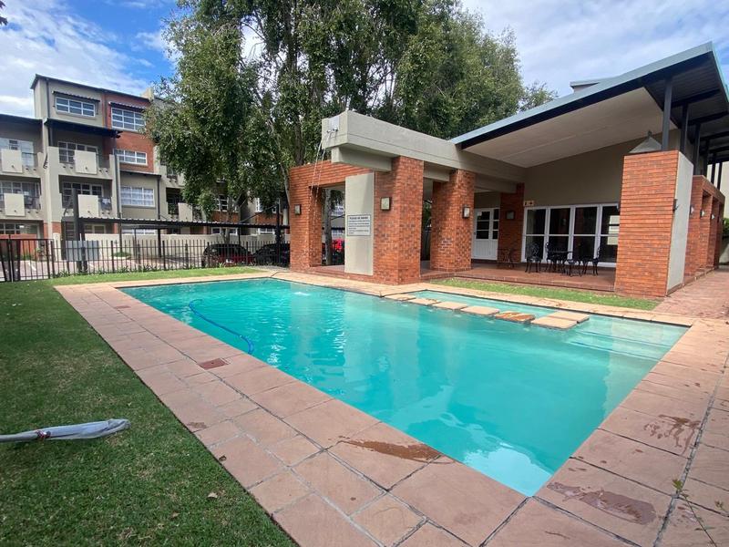 To Let 2 Bedroom Property for Rent in Lonehill Gauteng