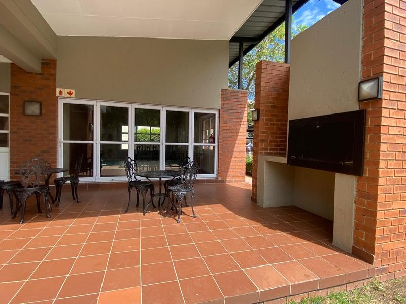 To Let 2 Bedroom Property for Rent in Lonehill Gauteng