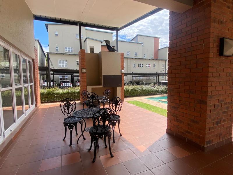 To Let 2 Bedroom Property for Rent in Lonehill Gauteng