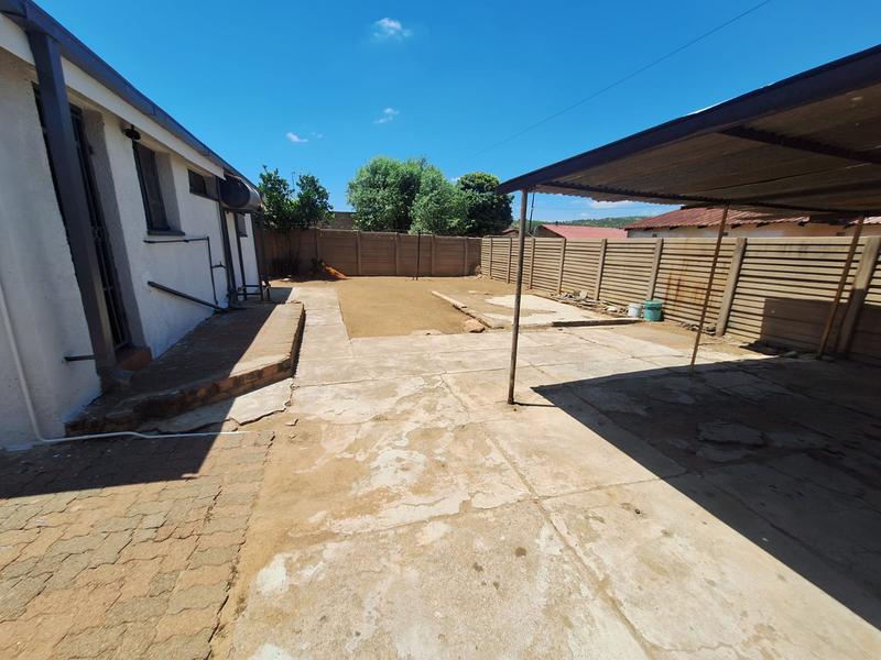 2 Bedroom Property for Sale in Mabopane Gauteng