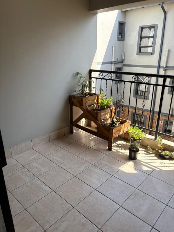 2 Bedroom Property for Sale in Crystal Park Gauteng