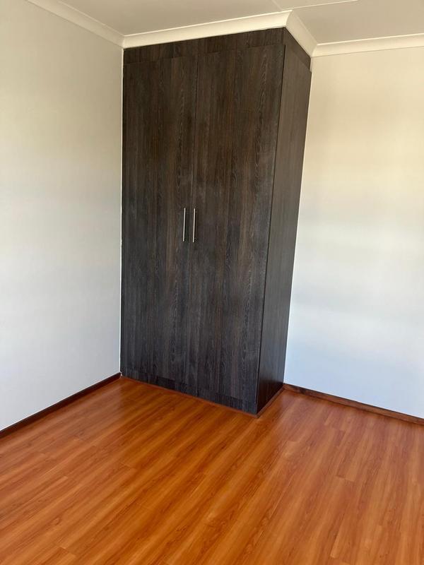 2 Bedroom Property for Sale in Crystal Park Gauteng