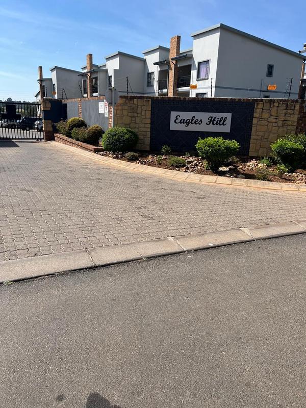 2 Bedroom Property for Sale in Crystal Park Gauteng