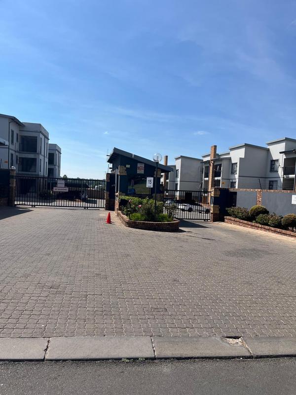2 Bedroom Property for Sale in Crystal Park Gauteng