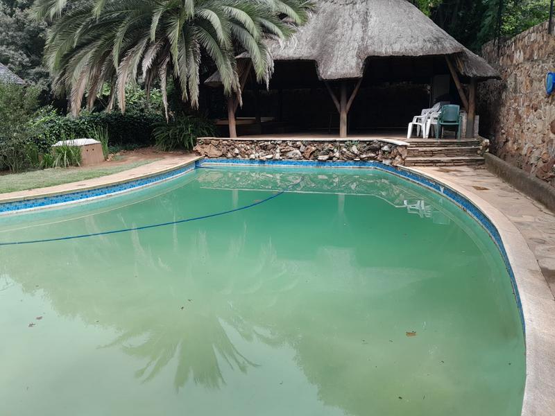 5 Bedroom Property for Sale in Cyrildene Gauteng