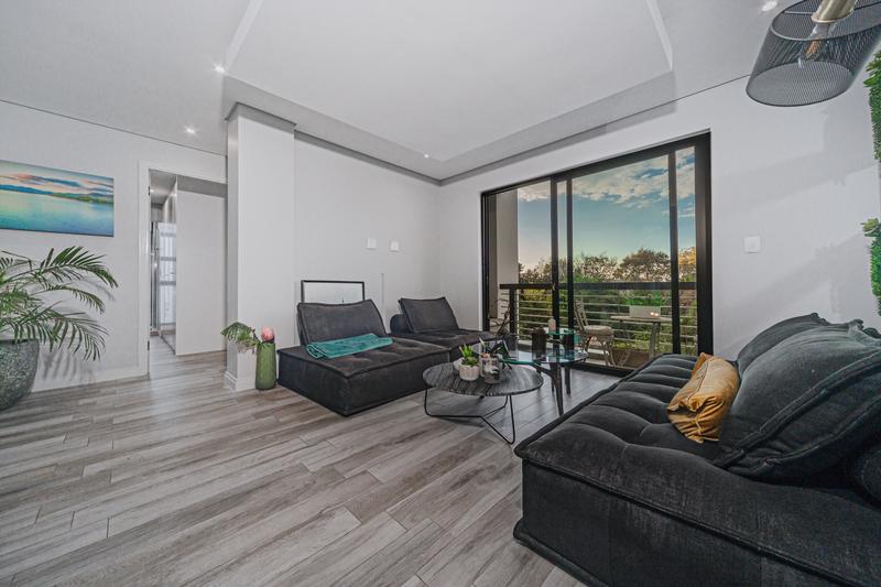 To Let 4 Bedroom Property for Rent in Sandown Gauteng