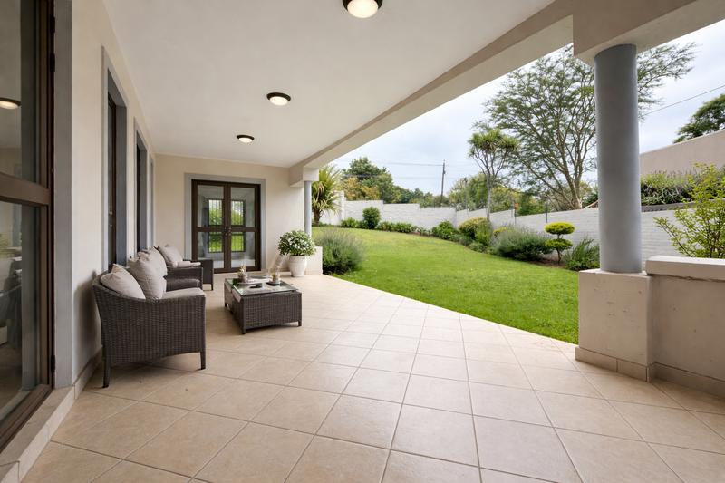 To Let 4 Bedroom Property for Rent in Waterkloof Ridge Gauteng