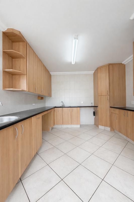 To Let 4 Bedroom Property for Rent in Waterkloof Ridge Gauteng