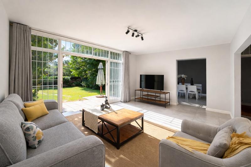 3 Bedroom Property for Sale in Ashlea Gardens Gauteng