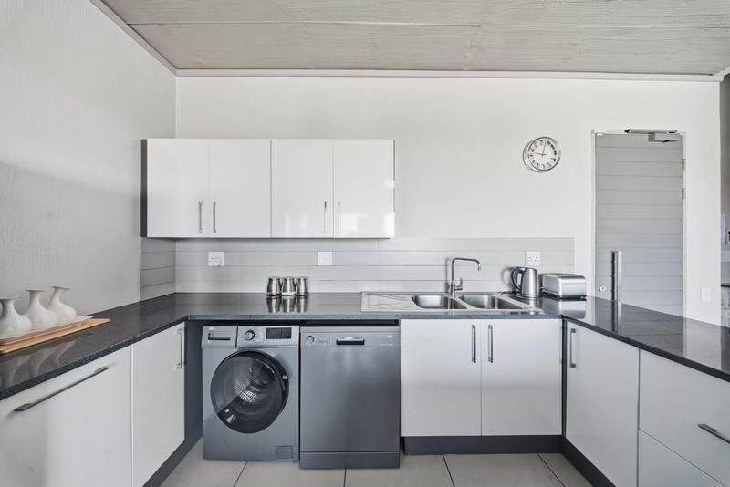 2 Bedroom Property for Sale in Waterkloof A H Gauteng