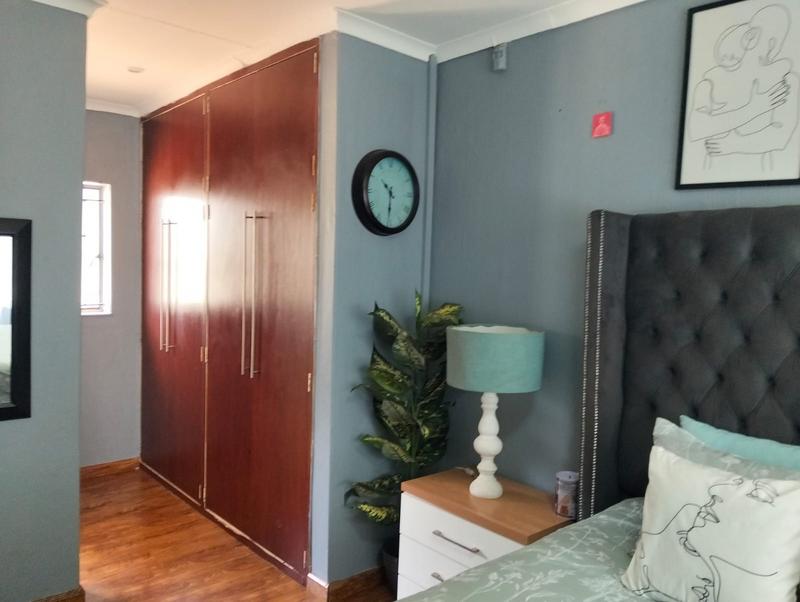 4 Bedroom Property for Sale in Brackenhurst Gauteng