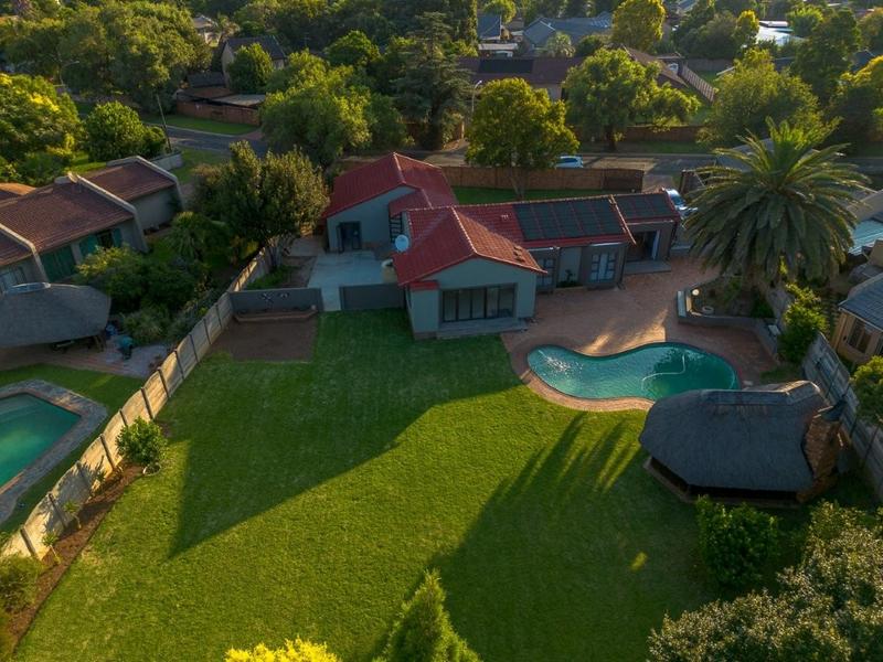 3 Bedroom Property for Sale in Brackenhurst Gauteng