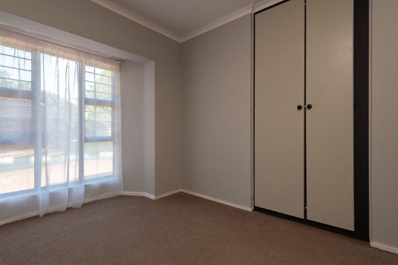 3 Bedroom Property for Sale in Brackenhurst Gauteng