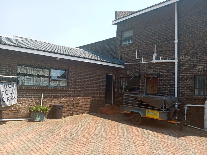 4 Bedroom Property for Sale in Petersfield Gauteng