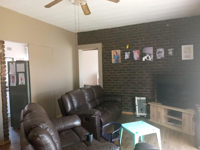 4 Bedroom Property for Sale in Petersfield Gauteng