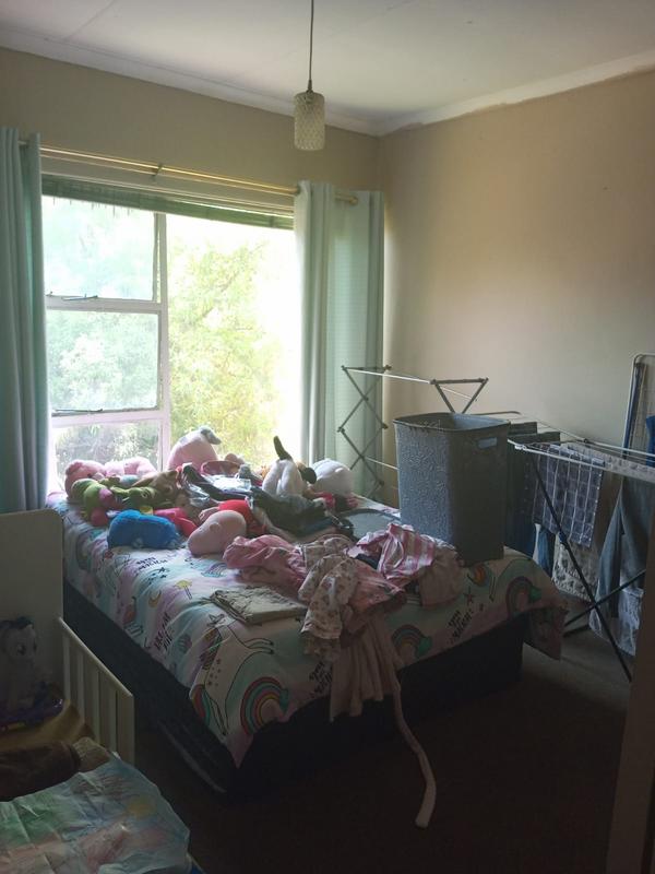 4 Bedroom Property for Sale in Petersfield Gauteng