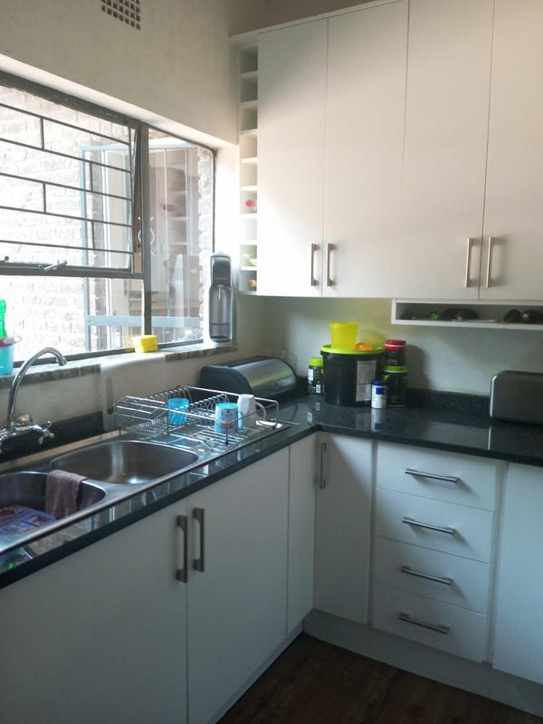 4 Bedroom Property for Sale in Petersfield Gauteng