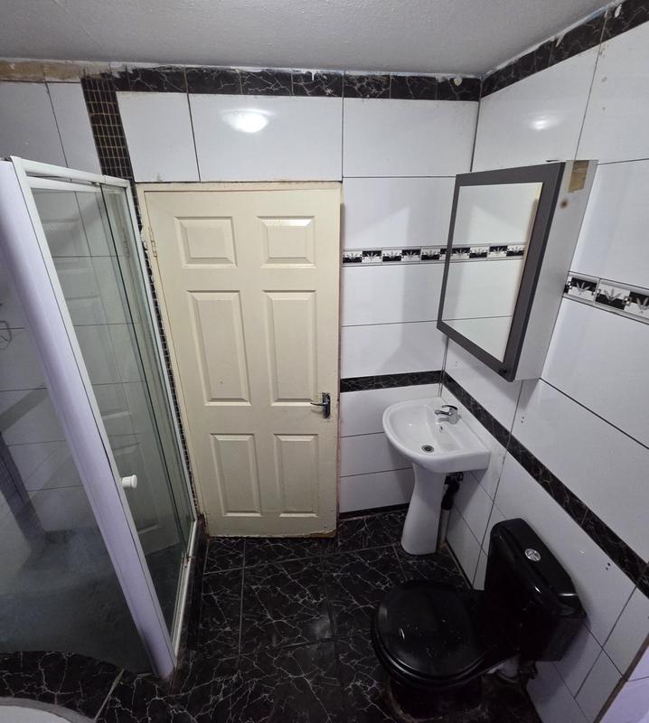 2 Bedroom Property for Sale in Ridgeway Gauteng