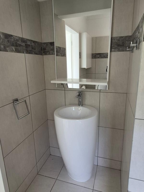 2 Bedroom Property for Sale in Sandton Central Gauteng