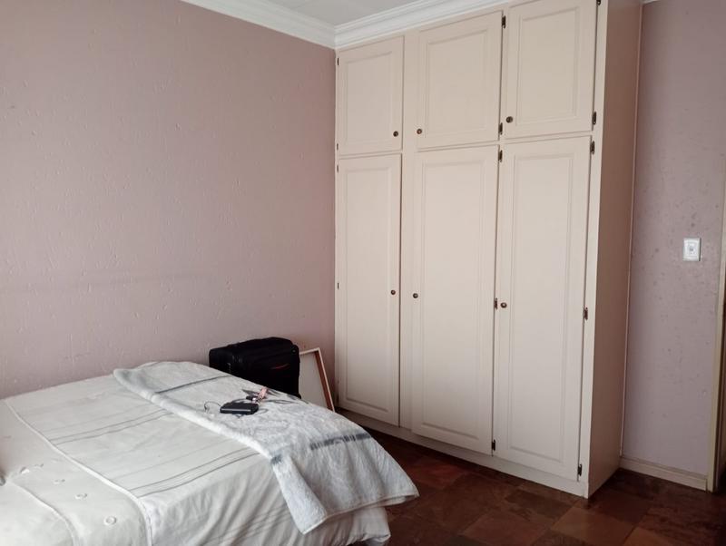 To Let 1 Bedroom Property for Rent in Weltevreden Park Gauteng