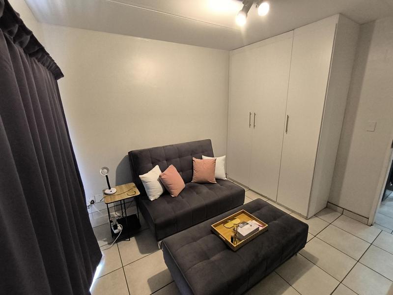 2 Bedroom Property for Sale in Hillcrest Gauteng