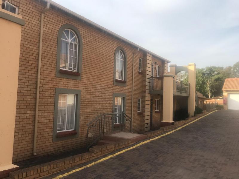 2 Bedroom Property for Sale in Mooikloof Ridge Gauteng