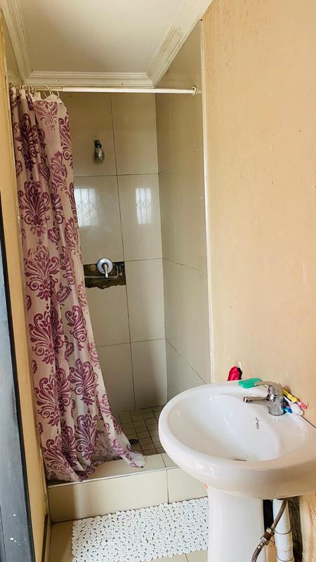 10 Bedroom Property for Sale in Tembisa Gauteng