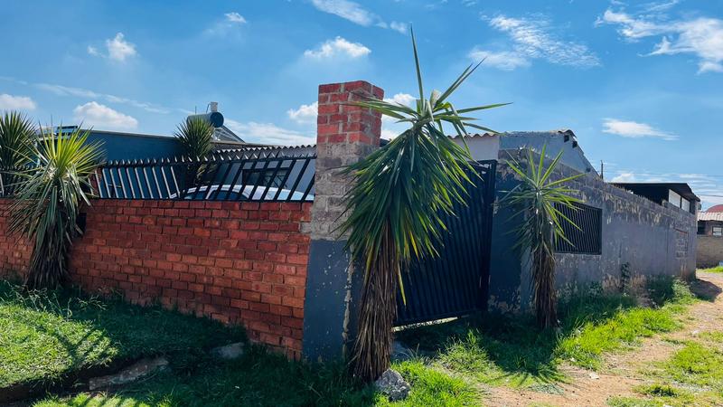 2 Bedroom Property for Sale in Eldorado Park Gauteng