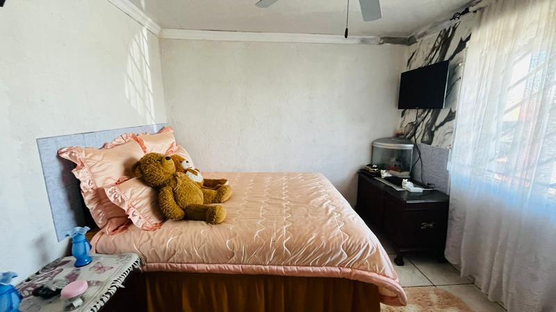 2 Bedroom Property for Sale in Eldorado Park Gauteng