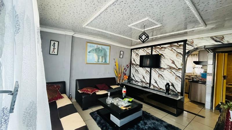 2 Bedroom Property for Sale in Eldorado Park Gauteng