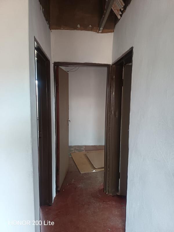 2 Bedroom Property for Sale in Lehae Gauteng