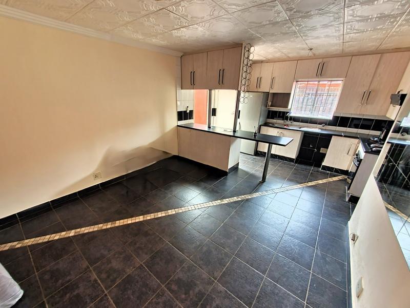 3 Bedroom Property for Sale in Hesteapark Gauteng