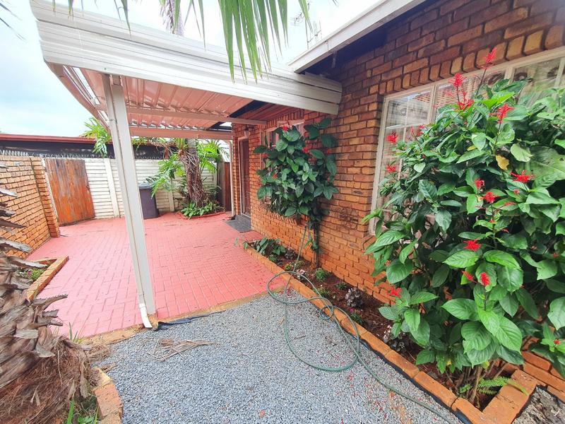3 Bedroom Property for Sale in Hesteapark Gauteng