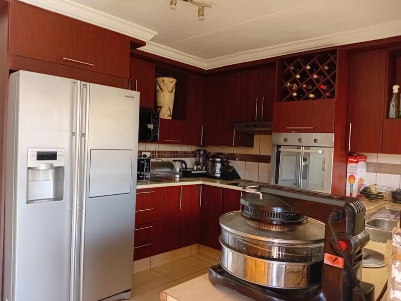 3 Bedroom Property for Sale in Montana Tuine Gauteng
