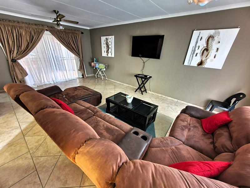 3 Bedroom Property for Sale in Sinoville Gauteng