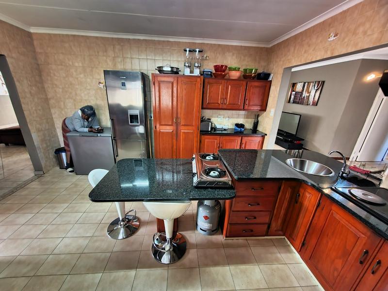 3 Bedroom Property for Sale in Sinoville Gauteng