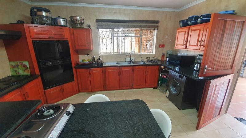 3 Bedroom Property for Sale in Sinoville Gauteng
