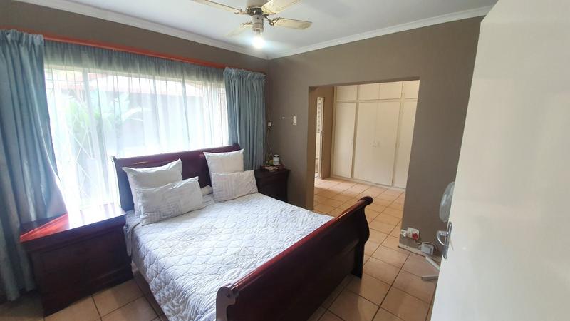 3 Bedroom Property for Sale in Sinoville Gauteng