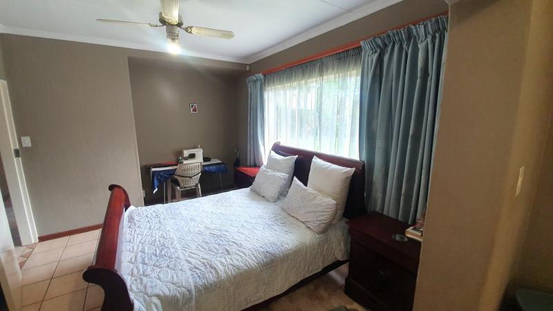 3 Bedroom Property for Sale in Sinoville Gauteng