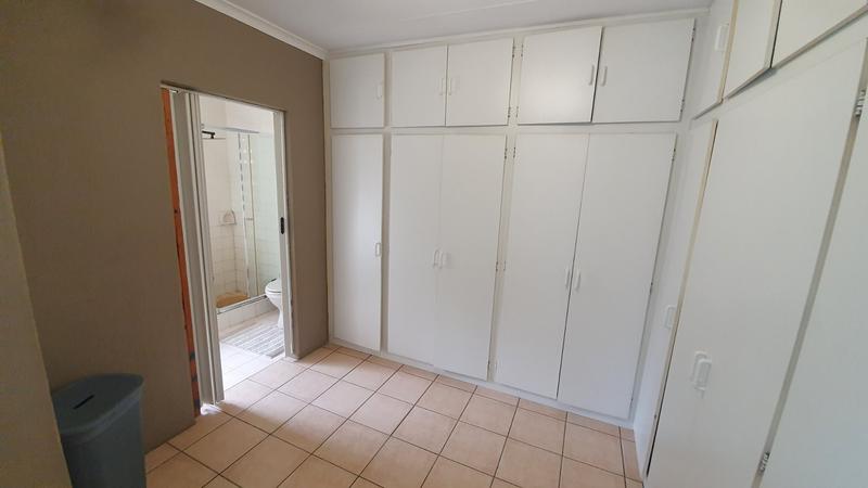3 Bedroom Property for Sale in Sinoville Gauteng