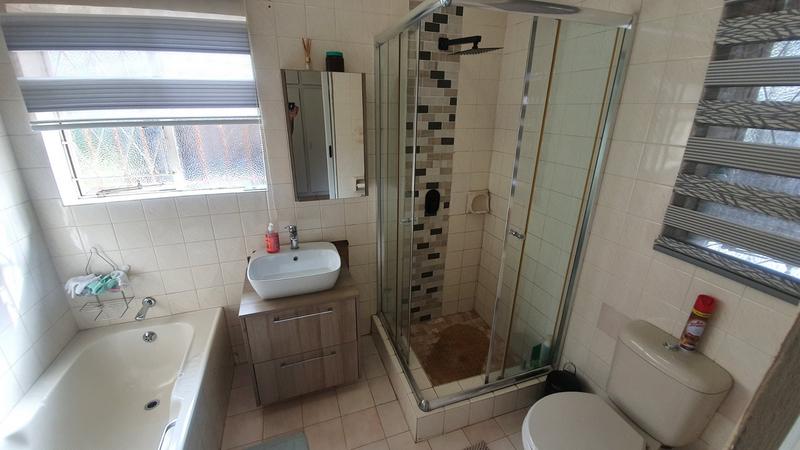 3 Bedroom Property for Sale in Sinoville Gauteng