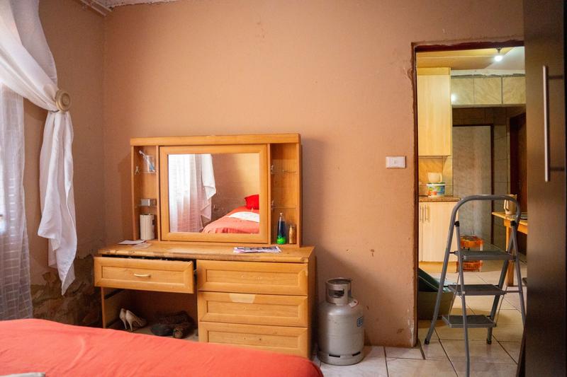 5 Bedroom Property for Sale in Thulani Gauteng