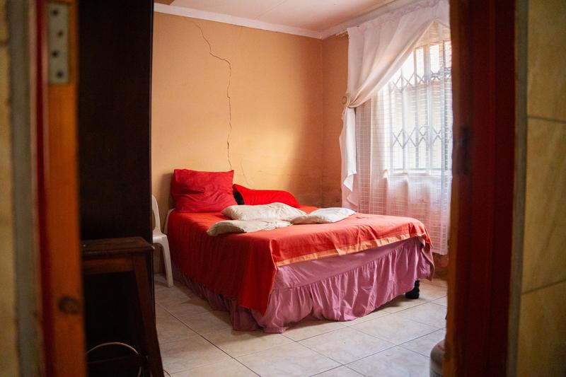 5 Bedroom Property for Sale in Thulani Gauteng