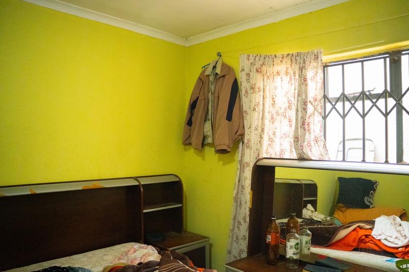 5 Bedroom Property for Sale in Thulani Gauteng