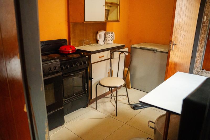 5 Bedroom Property for Sale in Thulani Gauteng