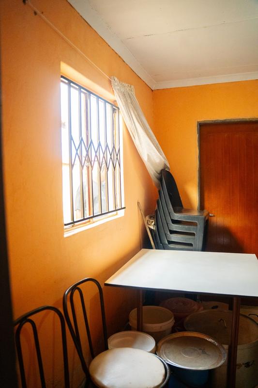 5 Bedroom Property for Sale in Thulani Gauteng