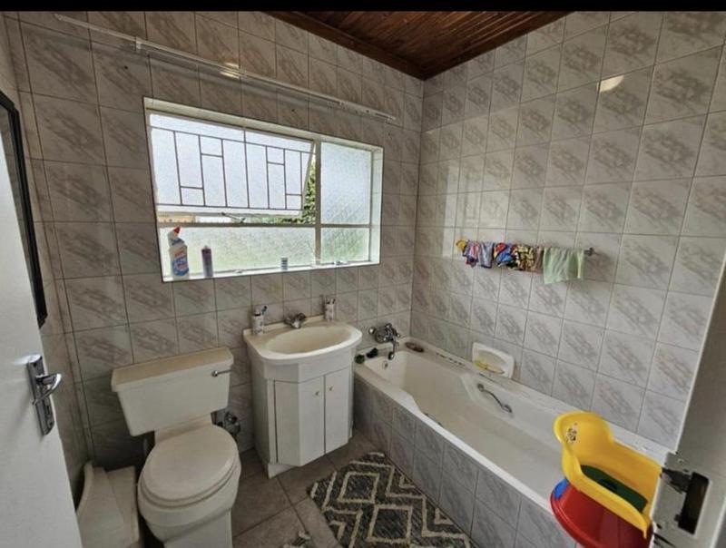 3 Bedroom Property for Sale in Dorandia Gauteng