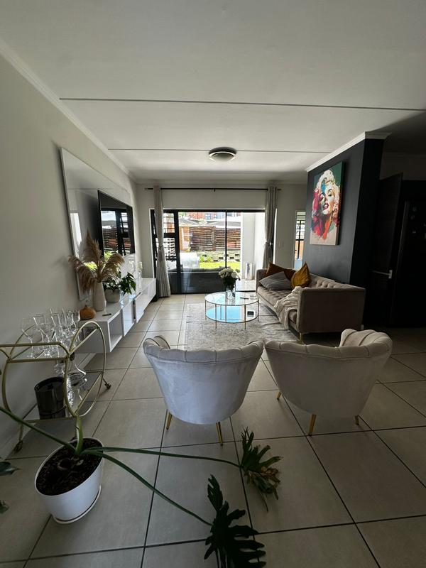 3 Bedroom Property for Sale in Olivedale Gauteng